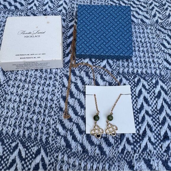Vintage Avon Florette Lariat Necklace - Picture 2 of 5